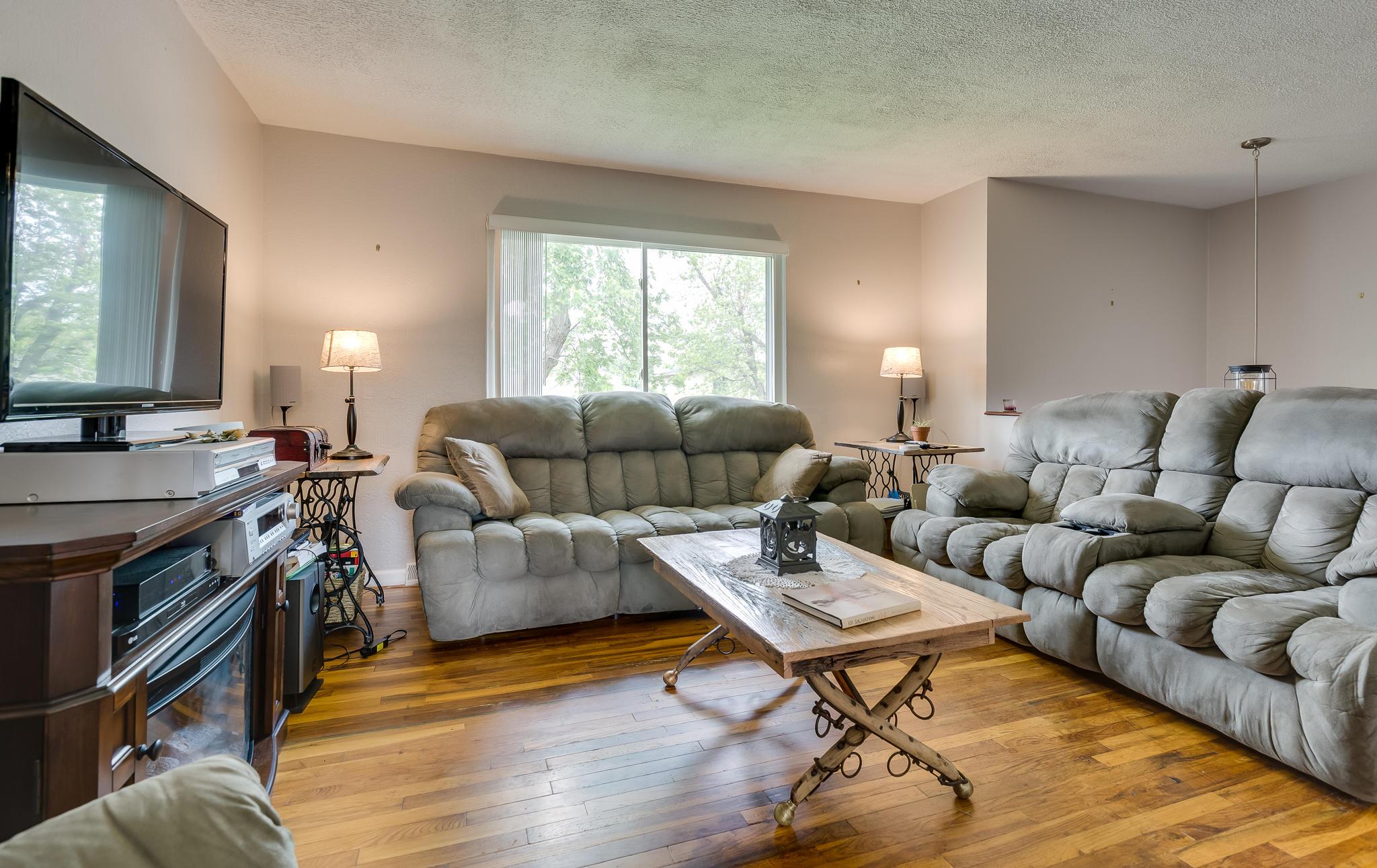 290 Oxley Road Columbus, OH 43228 - Photo 7 of 33 Gallery Image 7