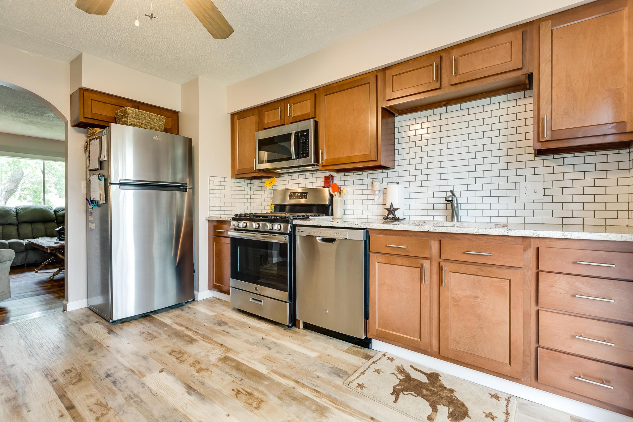290 Oxley Road Columbus, OH 43228 - Photo 10 of 33 Gallery Image 10