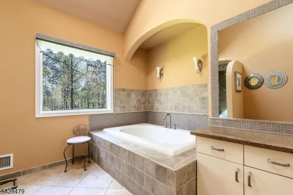 $1,499,000 | 55 Janelle Court, Bedminster, NJ 07921