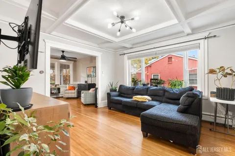 $725,000 | 46 Plainfield Avenue, Metuchen, NJ 08840