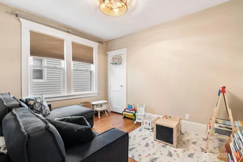 $725,000 | 46 Plainfield Avenue, Metuchen, NJ 08840