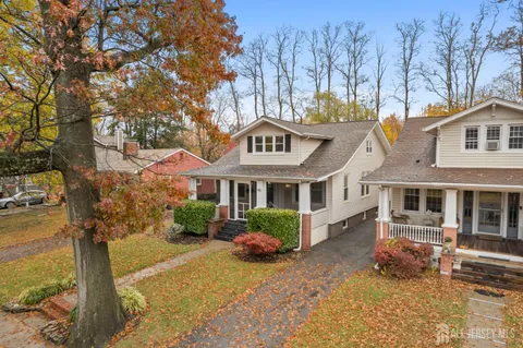 $725,000 | 46 Plainfield Avenue, Metuchen, NJ 08840