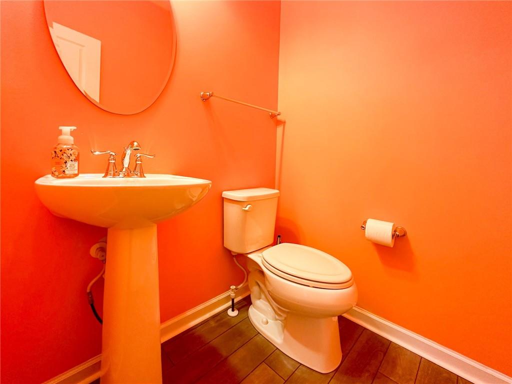 314 Ranchero Drive Coraopolis, PA 15108 - Photo 3 of 31 Gallery Image 3