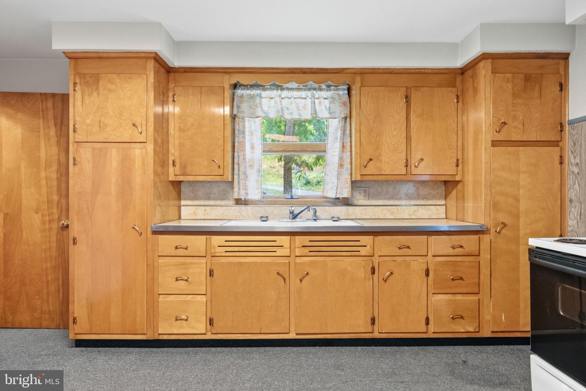 248 Maugers Mill Road Pottstown, PA 19464 - Photo 15 of 26