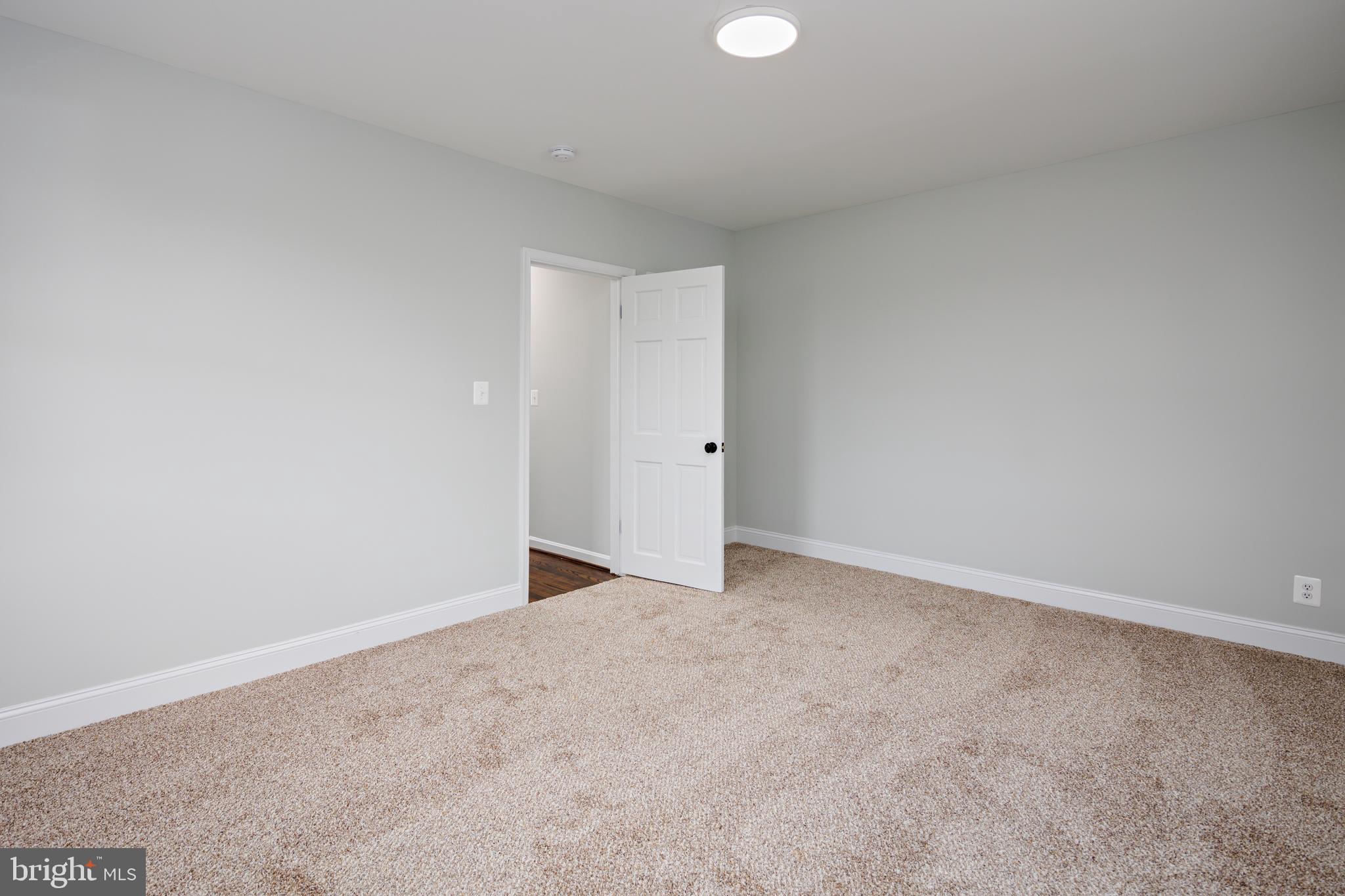 6800 German Hill Road Baltimore, MD 21224 - Photo 18 of 46