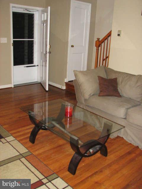 1920 Northbourne Road Baltimore, MD 21239 - Photo 4 of 23 Living Room