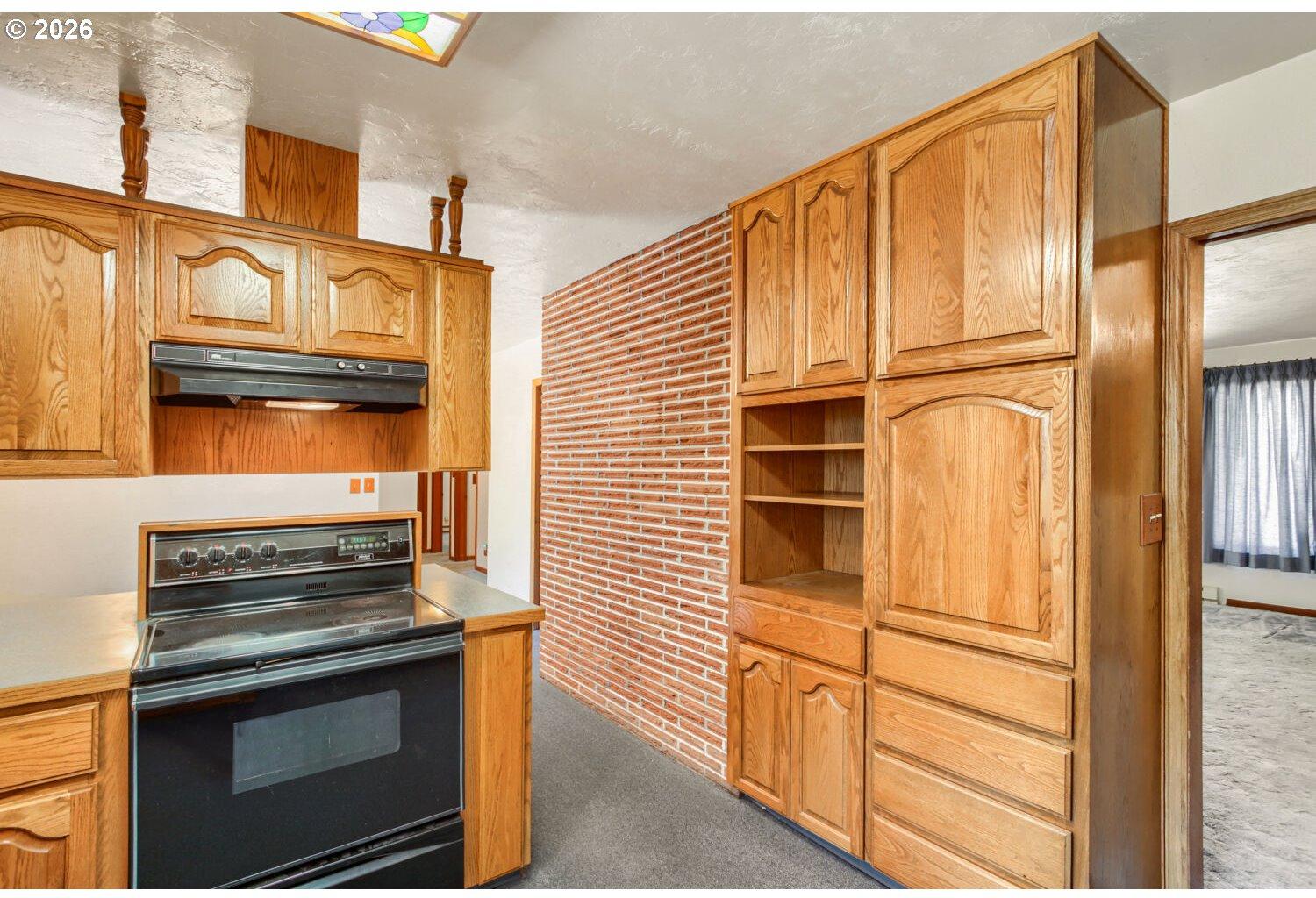 28250 Southwest Farmington Road Hillsboro, OR 97123 - Photo 11 of 28 Gallery Image 11