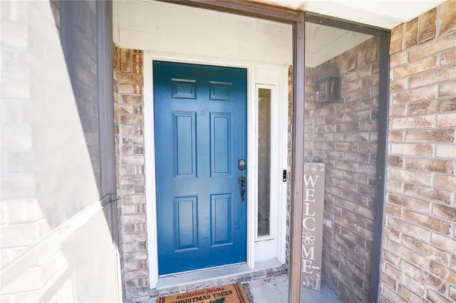 $2,350 | 66 Egrets Nest Lane, Richmond Hill, GA 31324