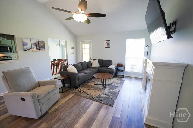 $2,350 | 66 Egrets Nest Lane, Richmond Hill, GA 31324