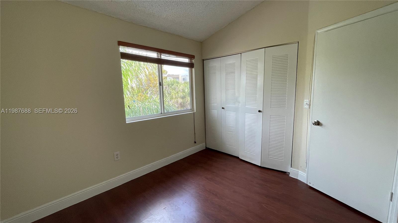 6205 Southwest Kendale Lakes Circle, Unit 288 Miami, FL 33183 - Photo 12 of 17