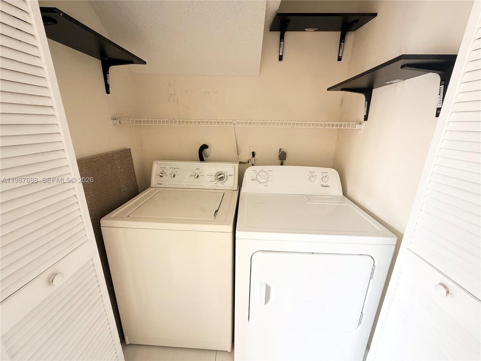 6205 Southwest Kendale Lakes Circle, Unit 288 Miami, FL 33183 - Photo 16 of 17