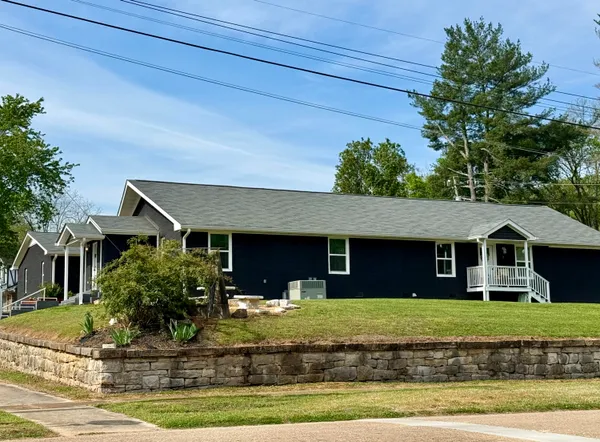 $750,000 | 602 Elm Avenue, Unit 1 2 3 4, South Pittsburg, TN 37380