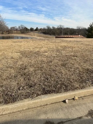 $189,900 | 19977 Jared Drive, Bloomington, IL 61705