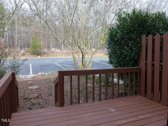 $1,400 | 113 Weatherstone Drive, Unit C, Chapel Hill, NC 27514