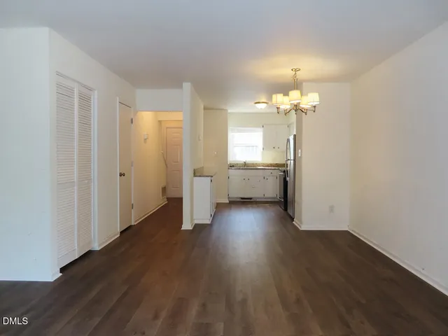 $1,400 | 113 Weatherstone Drive, Unit C, Chapel Hill, NC 27514