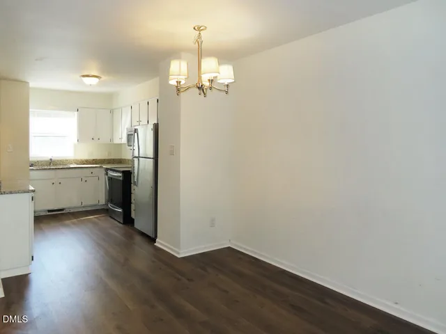 $1,400 | 113 Weatherstone Drive, Unit C, Chapel Hill, NC 27514