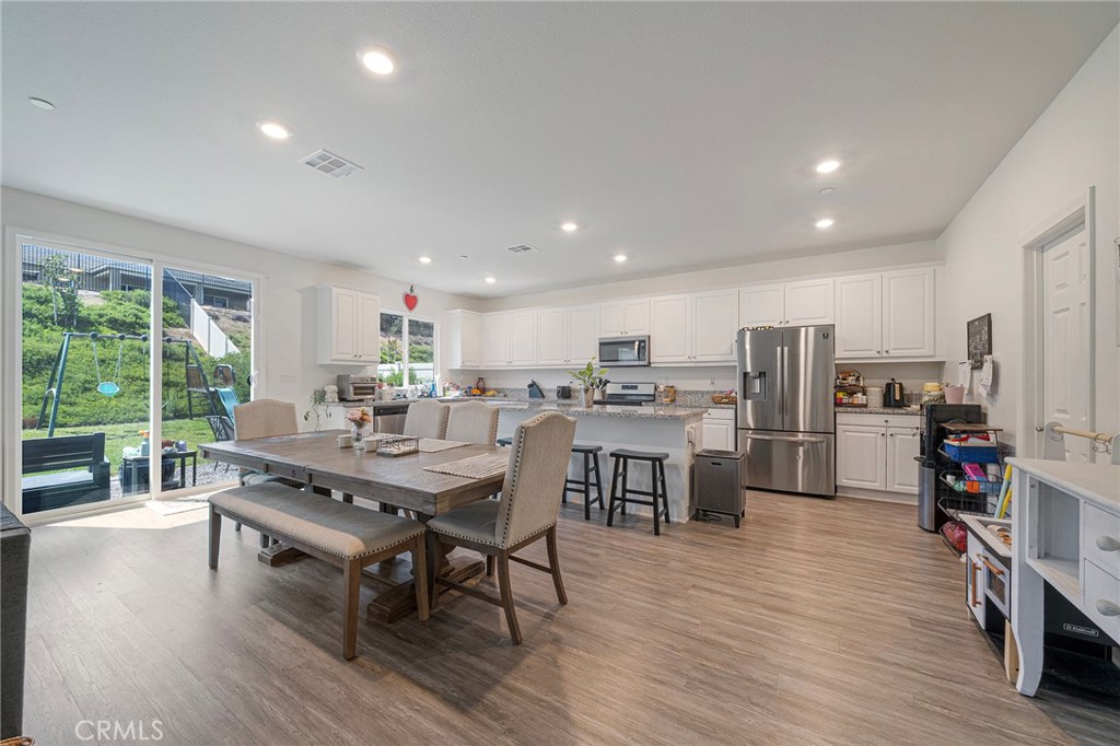 7874 Brass Kettle Circle Riverside, CA 92507 - Photo 4 of 25