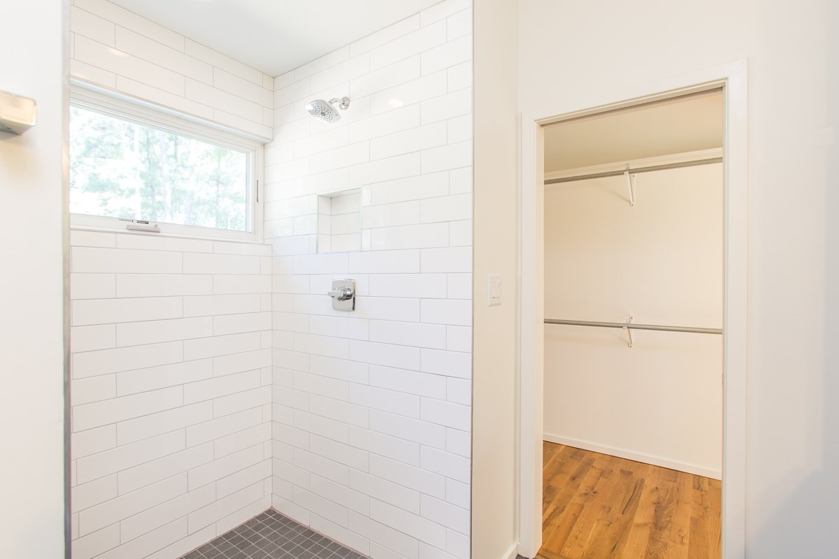 3902 Darby Road Durham, NC 27707 - Photo 17 of 25 Large Bright Master Shower