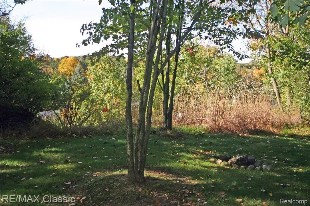 679 Mountain Circle Rochester, MI 48306 - Photo 27 of 30 Oct 20 2016_1537_edited-1.JPG