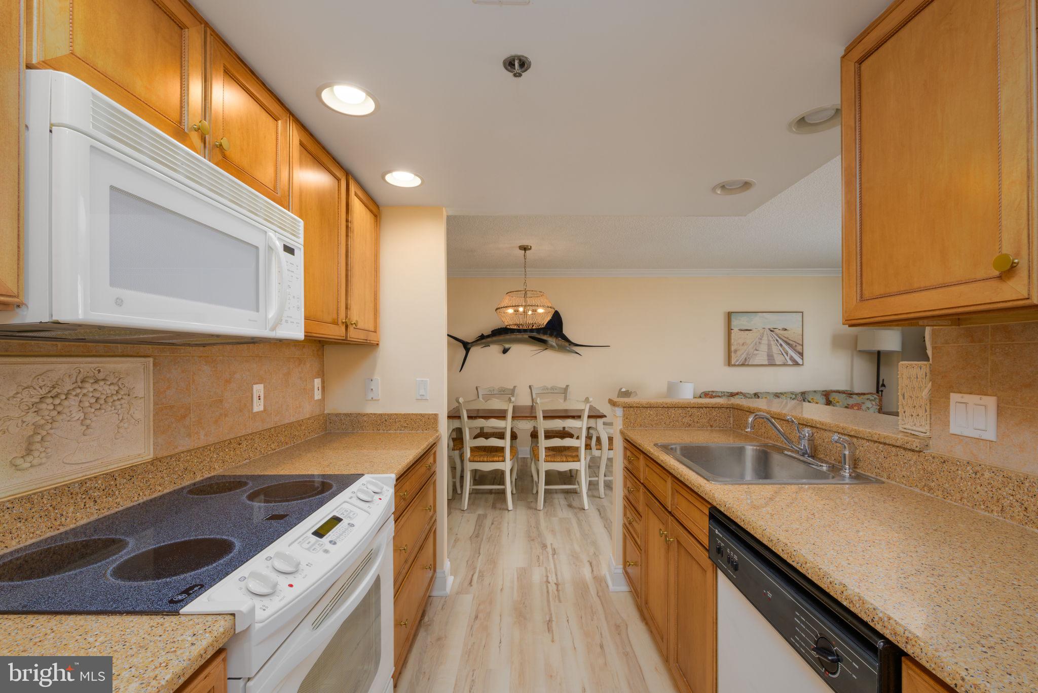 409 Georgetowne House Road Bethany Beach, DE 19930 - Photo 10 of 27 Kitchen