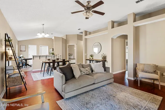 $265,000 | 5569 Oak Crossing Drive, Jacksonville, FL 32244