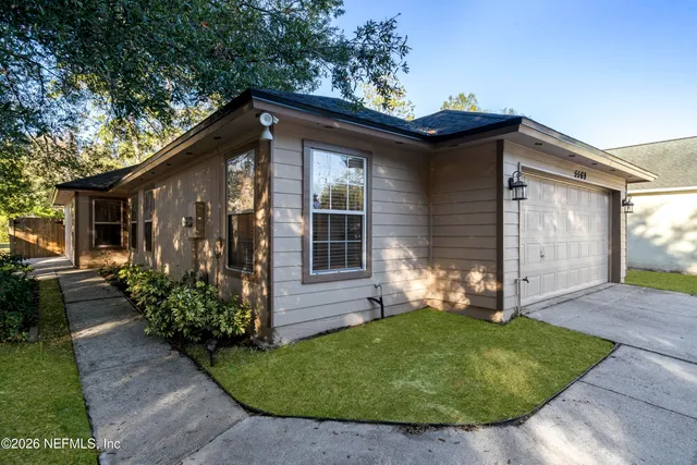 $265,000 | 5569 Oak Crossing Drive, Jacksonville, FL 32244