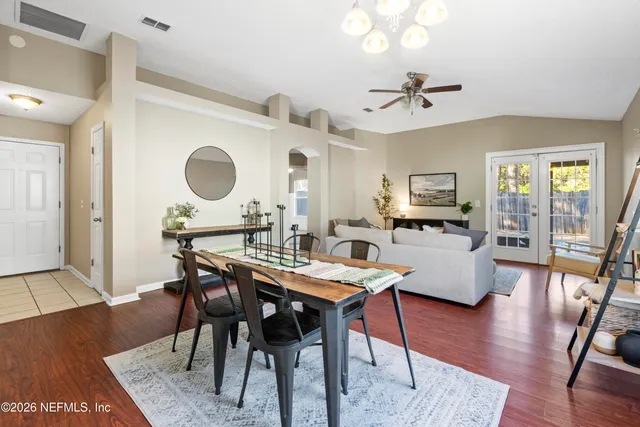 $265,000 | 5569 Oak Crossing Drive, Jacksonville, FL 32244