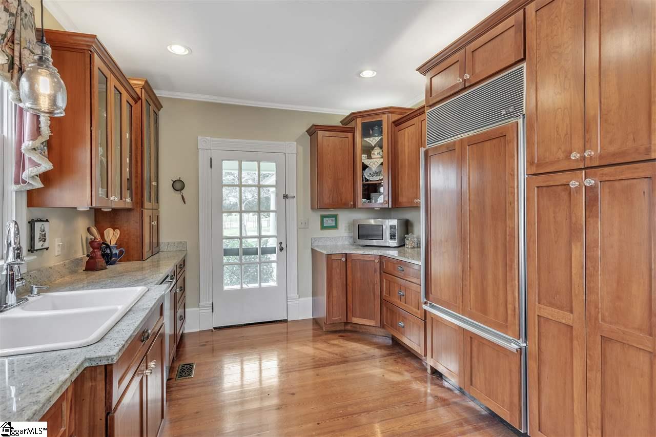 1603 Fairview Road Fountain Inn, SC 29644 - Photo 17 of 36