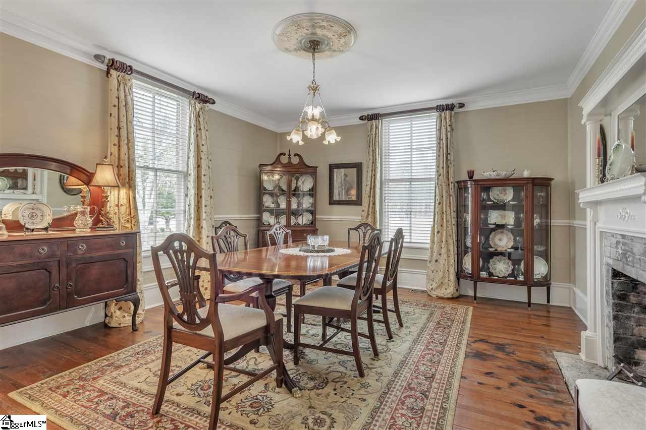 1603 Fairview Road Fountain Inn, SC 29644 - Photo 3 of 36