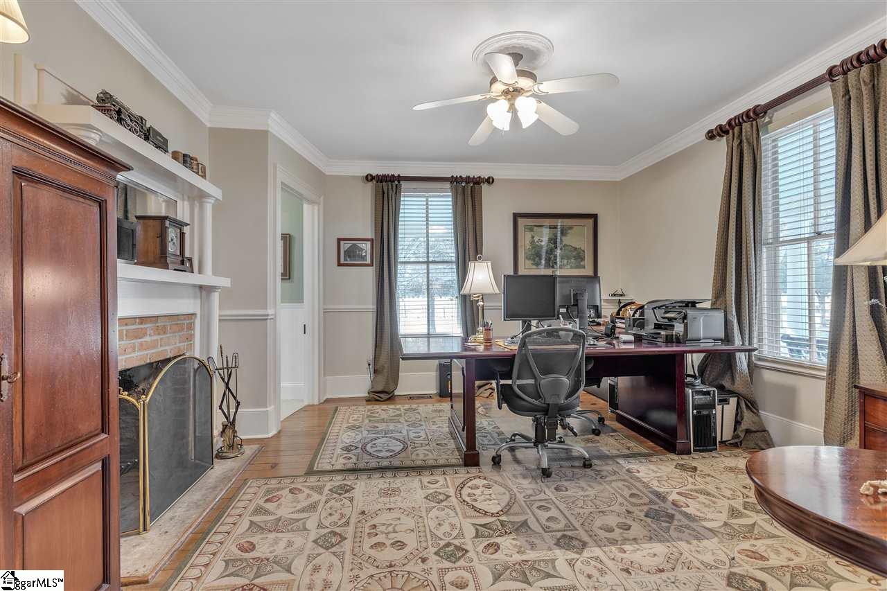 1603 Fairview Road Fountain Inn, SC 29644 - Photo 10 of 36