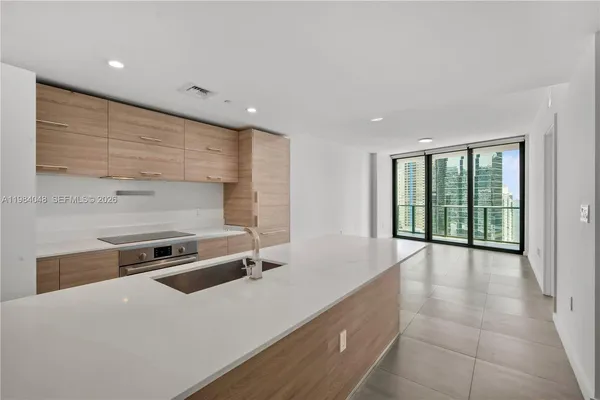 $3,800 | 1300 South Miami Avenue, Unit 1804, Miami, FL 33130