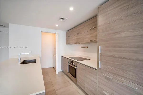 $3,800 | 1300 South Miami Avenue, Unit 1804, Miami, FL 33130