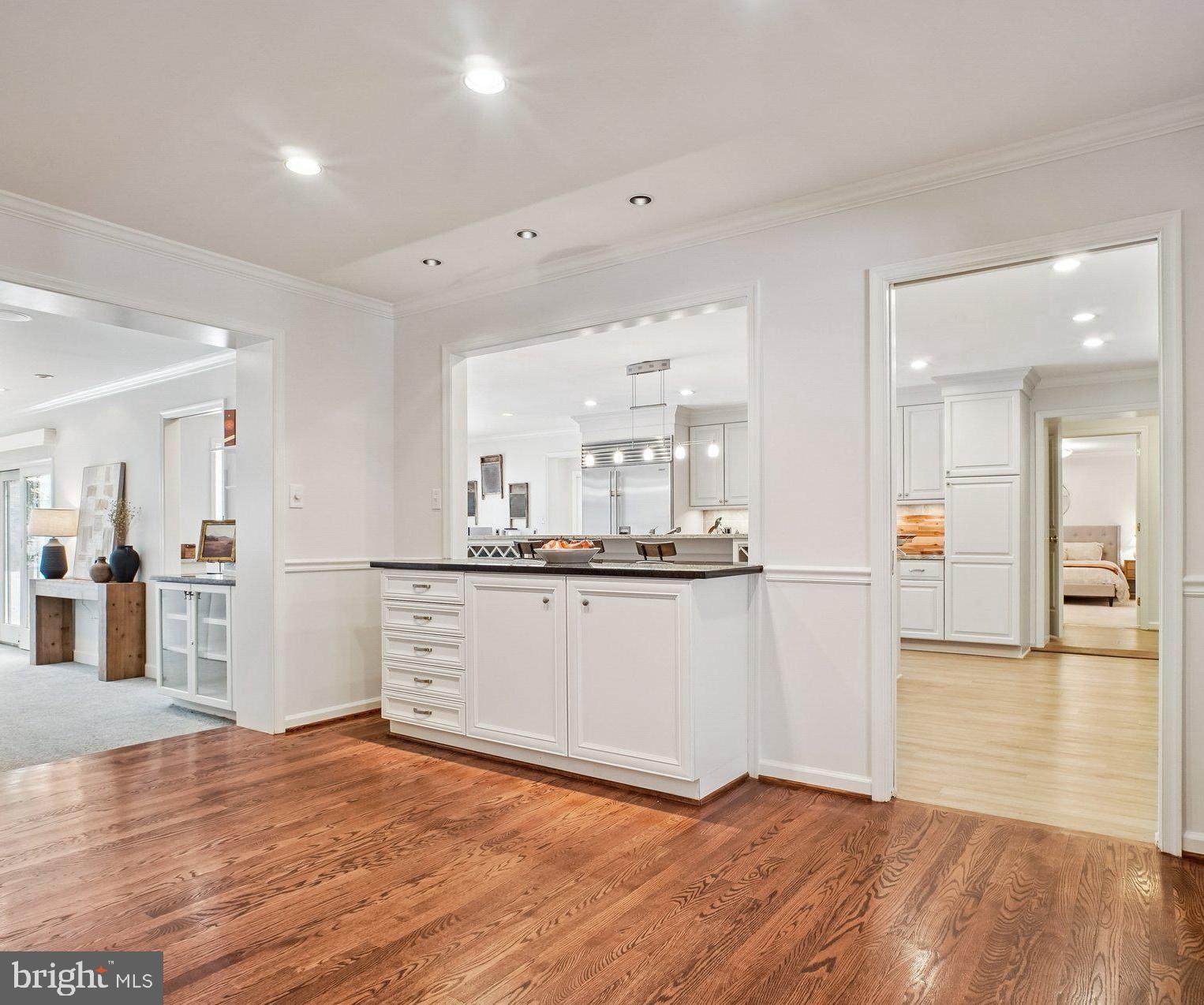 8512 Burning Tree Road Bethesda, MD 20817 - Photo 13 of 78 Dining Room Pass-Through