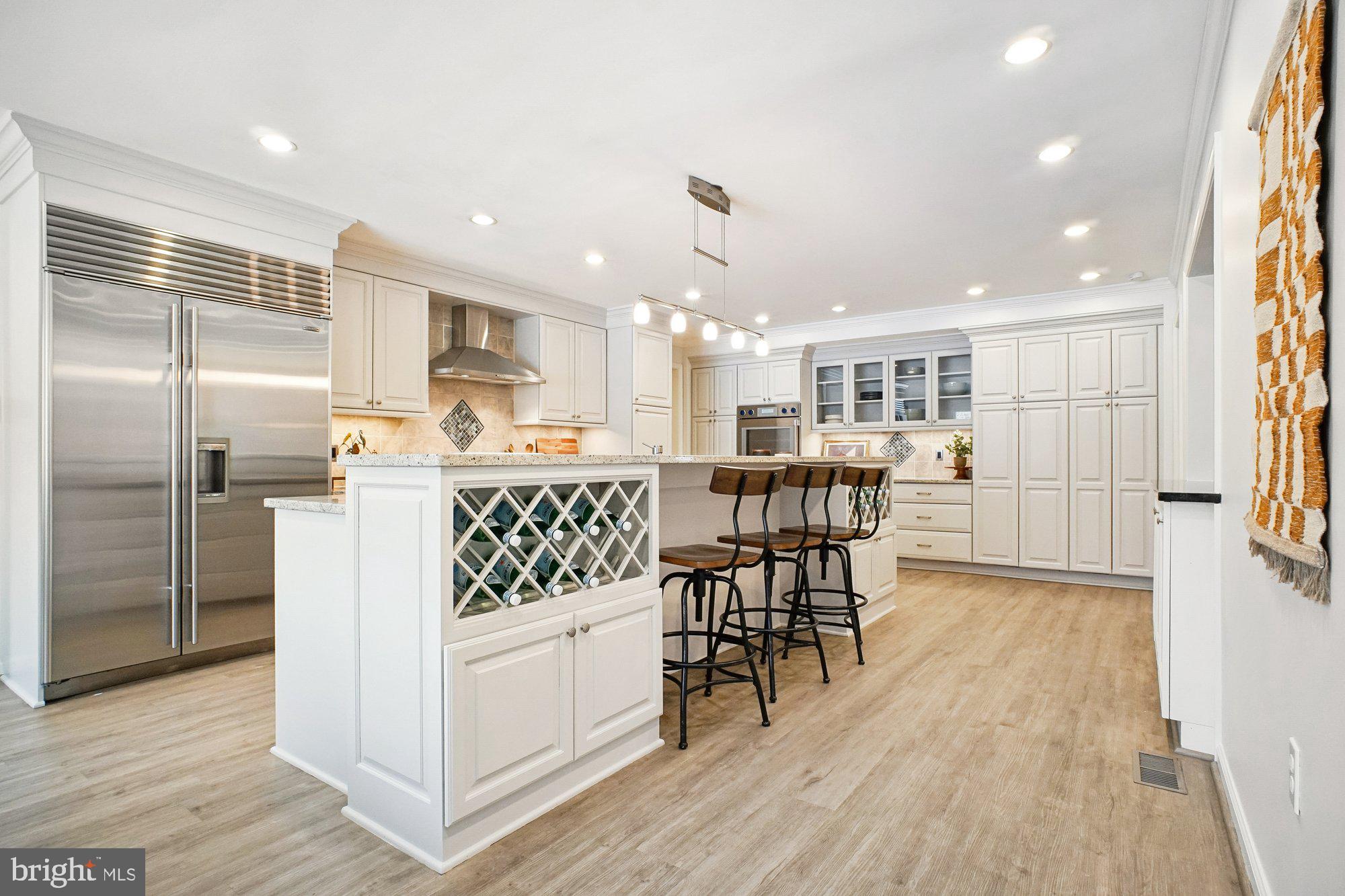 8512 Burning Tree Road Bethesda, MD 20817 - Photo 14 of 78 Kitchen