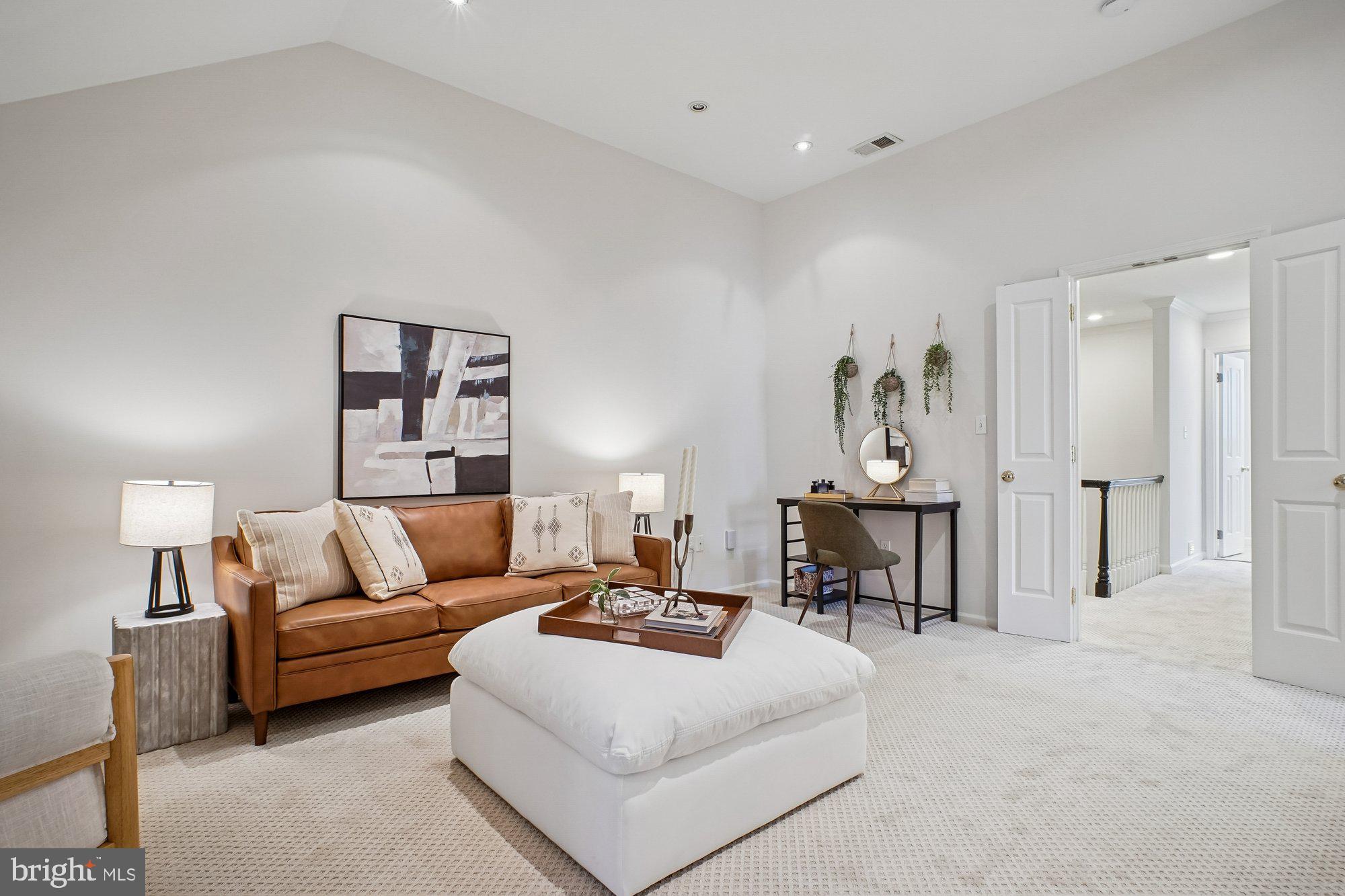 8512 Burning Tree Road Bethesda, MD 20817 - Photo 38 of 78 Primary Sitting Room