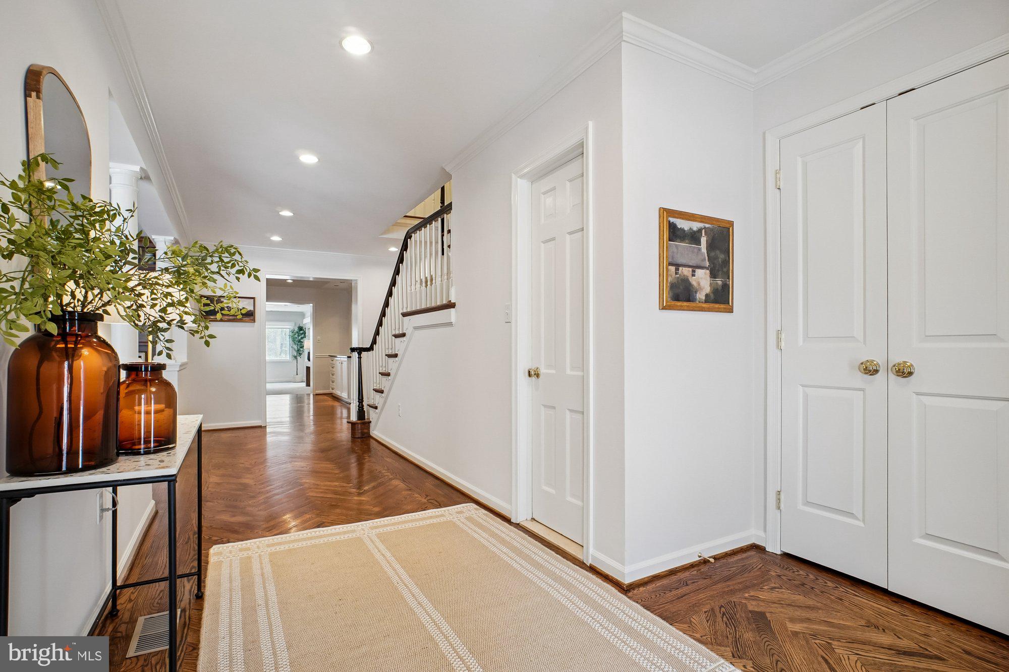 8512 Burning Tree Road Bethesda, MD 20817 - Photo 3 of 78 Entry Foyer