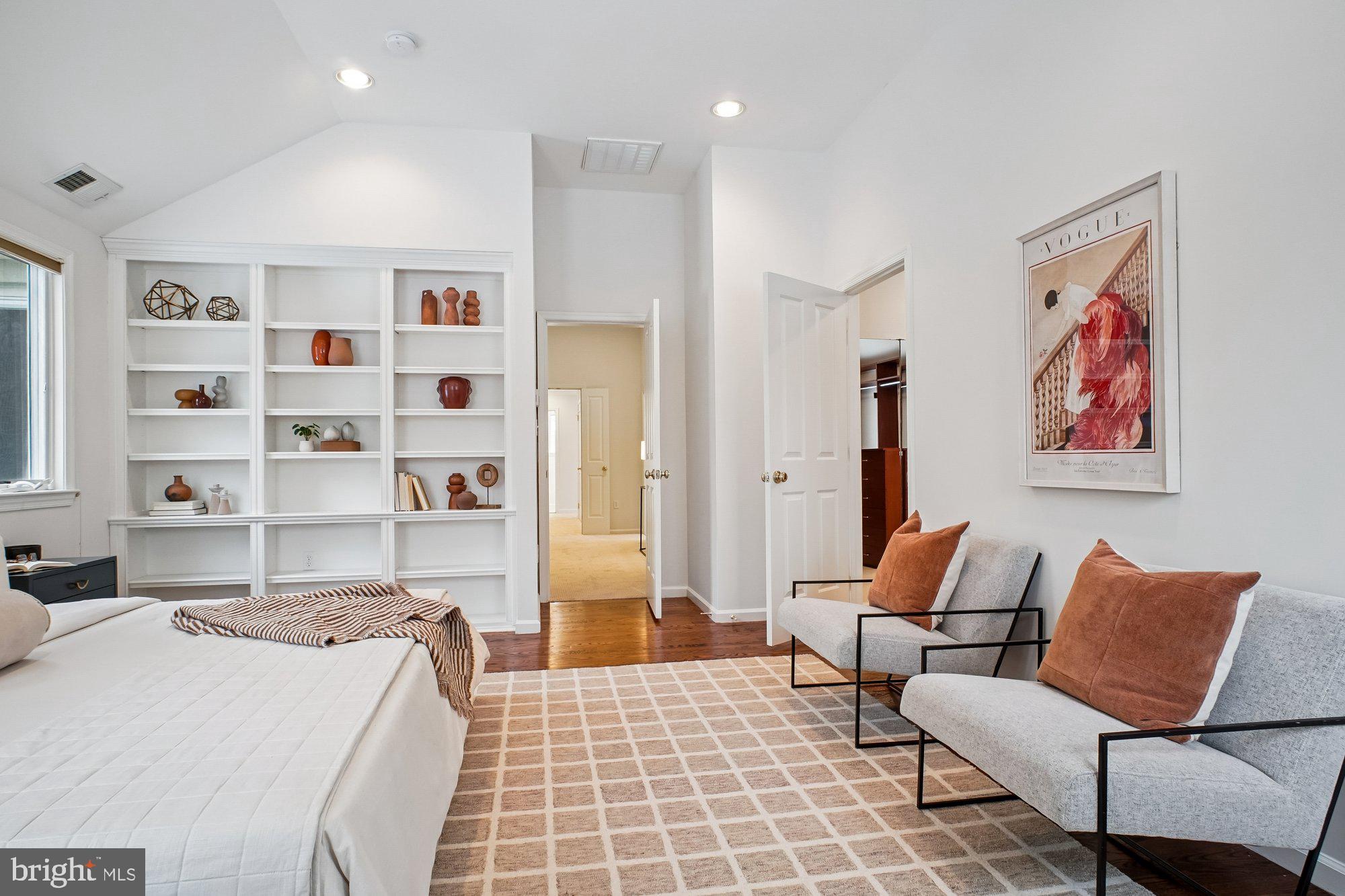 8512 Burning Tree Road Bethesda, MD 20817 - Photo 41 of 78 Primary Bedroom