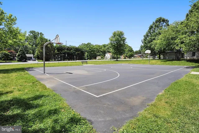 $1,950 | 15603 Dorset Road, Unit 17, Laurel, MD 20707