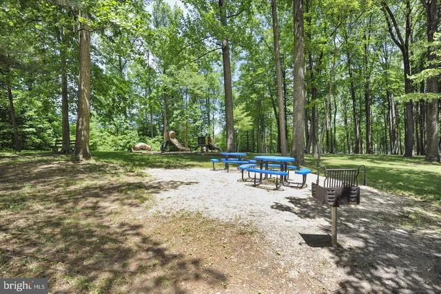 $1,950 | 15603 Dorset Road, Unit 17, Laurel, MD 20707