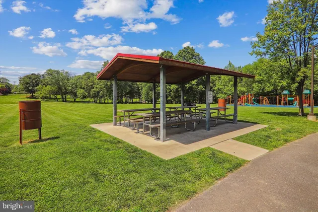 $1,950 | 15603 Dorset Road, Unit 17, Laurel, MD 20707