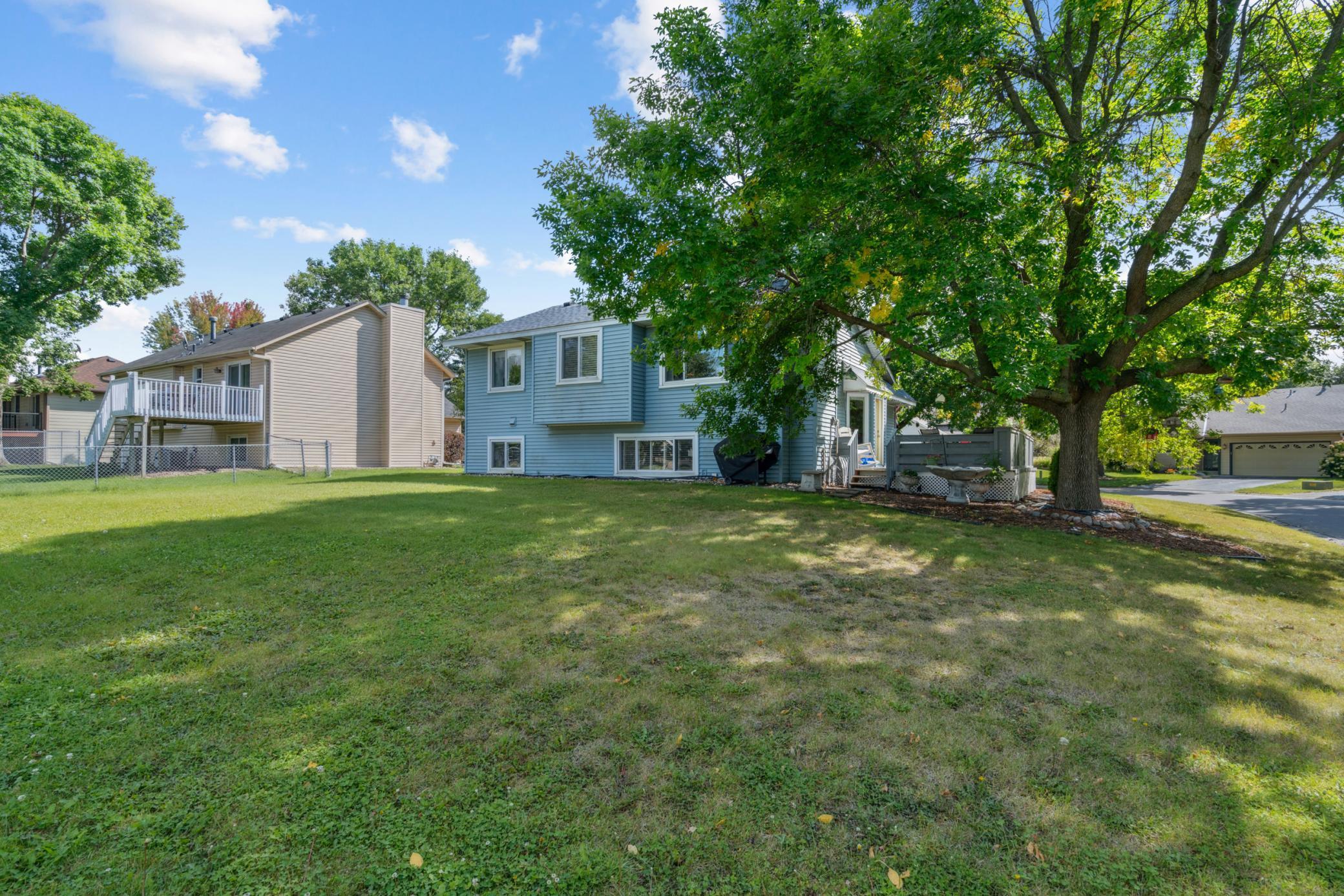 1067 Hummingbird Lane Eagan, MN 55123 - Photo 20 of 23