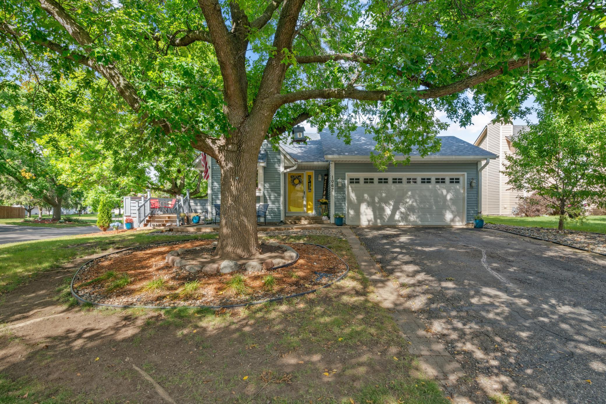 1067 Hummingbird Lane Eagan, MN 55123 - Photo 2 of 23