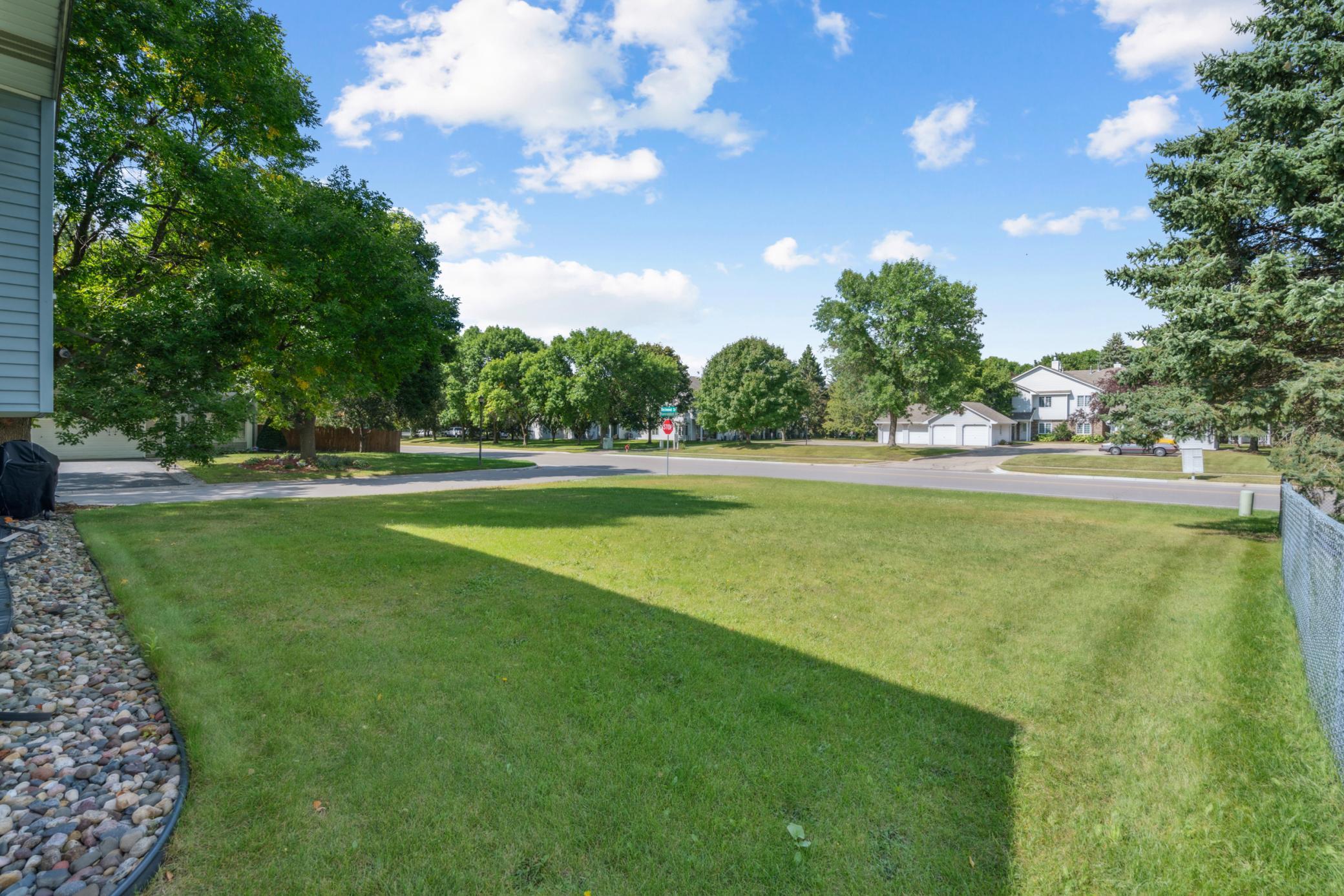 1067 Hummingbird Lane Eagan, MN 55123 - Photo 21 of 23