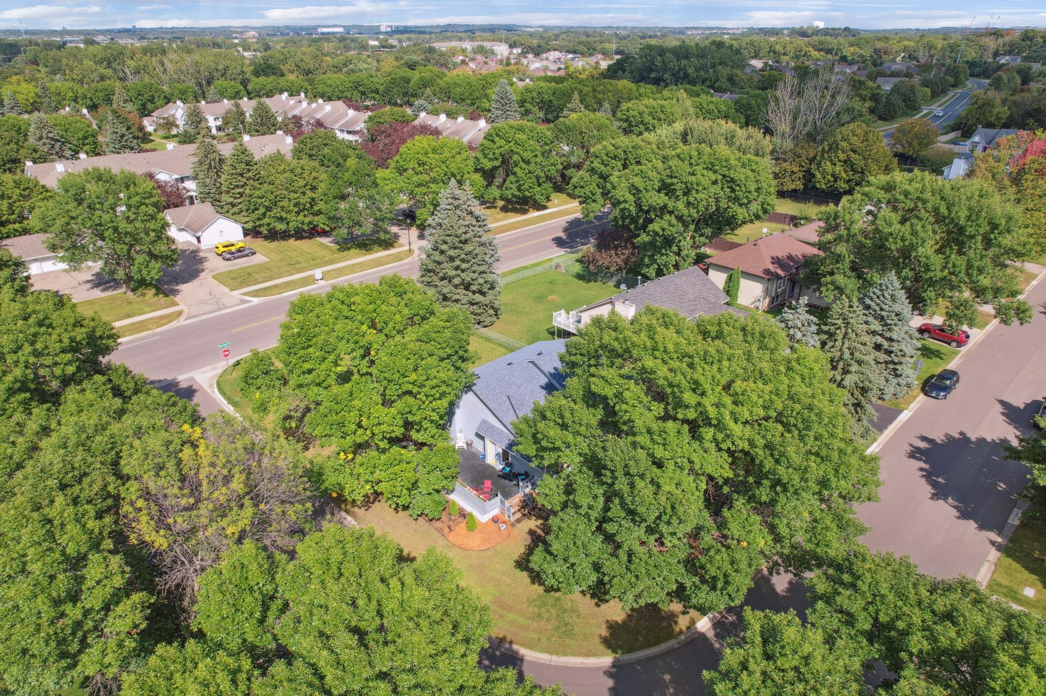 1067 Hummingbird Lane Eagan, MN 55123 - Photo 22 of 23