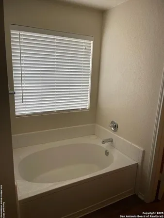 $1,825 | 7530 Drake Canyon, San Antonio, TX 78254
