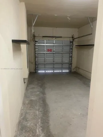 $2,950 | 17051 Southwest 96th Street, Unit 17051, Miami, FL 33196