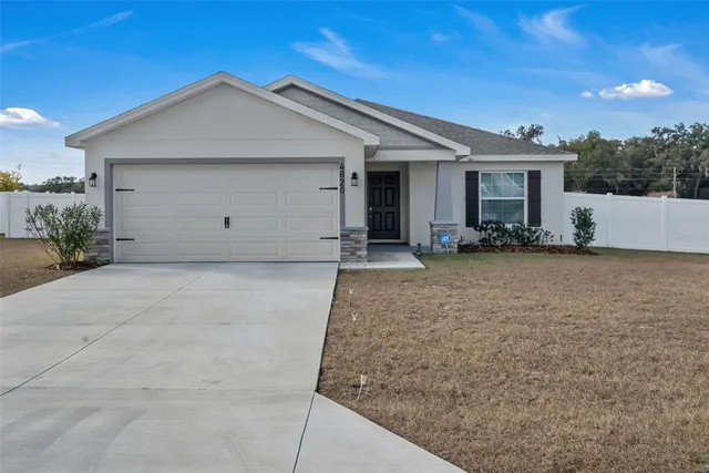 $325,000 | 4820 Southeast 91st Place, Ocala, FL 34480