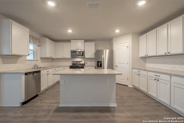 $2,500 | 3934 Copper River, Bulverde, TX 78163