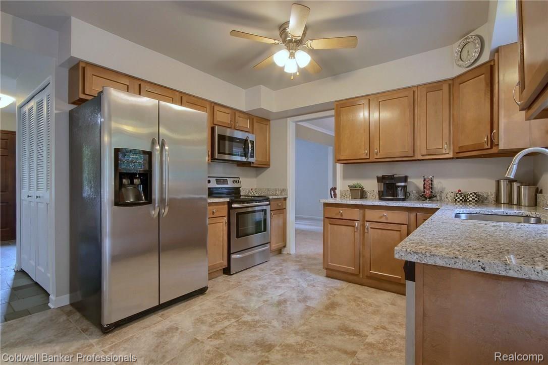 7329 Merritt Road Ypsilanti, MI 48197 - Photo 10 of 37 Kitchen_2nd_View.jpg