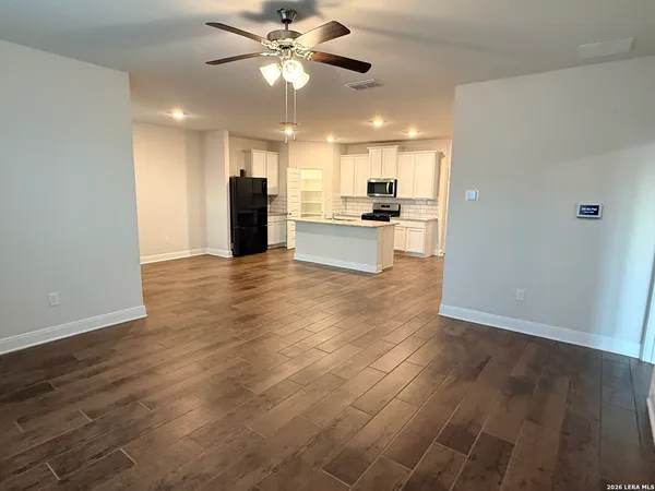 $2,450 | 4049 Copper River, Bulverde, TX 78163